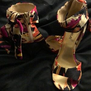 Colorful Heel Sandal, Gold heel